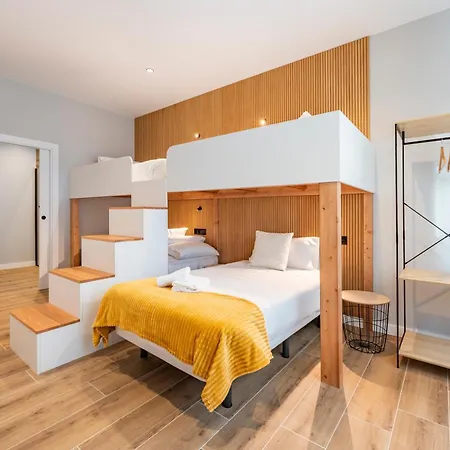 White Tree 3* أو بيدروزو